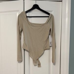 Beige Long-Sleeve Scoop Neck Bodysuit - Women